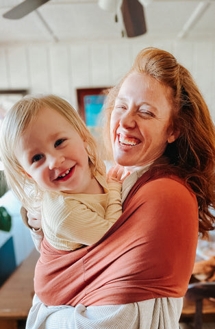 Mama's Embrace | Bonding Comforter marnetic