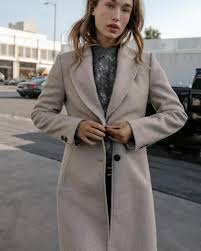 FemmeVogue – Chic Tailored Coat for Fall