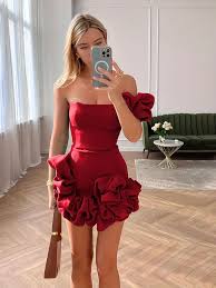 Rosalique – Feminine Ruffled Bud Dress