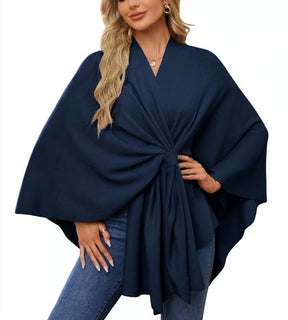 SereneFall – Chic Shawl Wrap for Transitional Weather