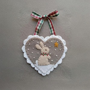 HeartHaven – Pre-Cut Felt Holiday Ornament Kit