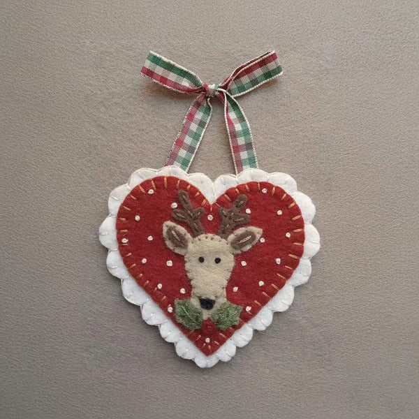 HeartHaven – Pre-Cut Felt Holiday Ornament Kit