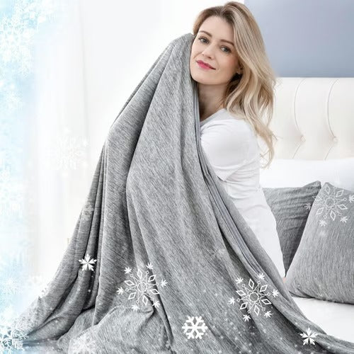 ChillNest – Ultimate Summer Cooling Blanket