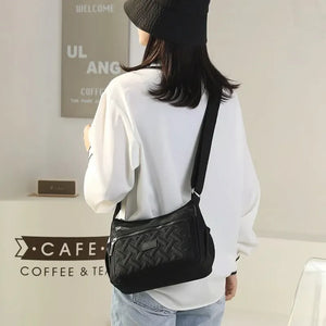 LuxeCarry – Classic Crossbody Shoulder Bag