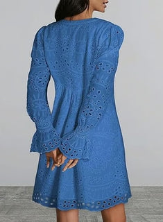 PetalEase – Soft Eyelet Lace Dress