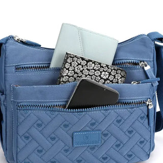 LuxeCarry – Classic Crossbody Shoulder Bag