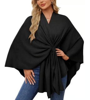 SereneFall – Chic Shawl Wrap for Transitional Weather