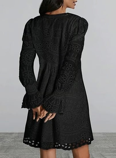 PetalEase – Soft Eyelet Lace Dress