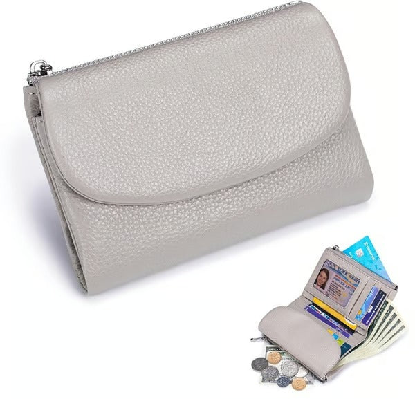 GrainFold – Unisex Pebble Leather Wallet