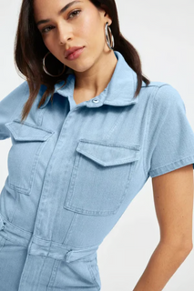 GlamStep – Barbie-Inspired Effortless Jumpsuit