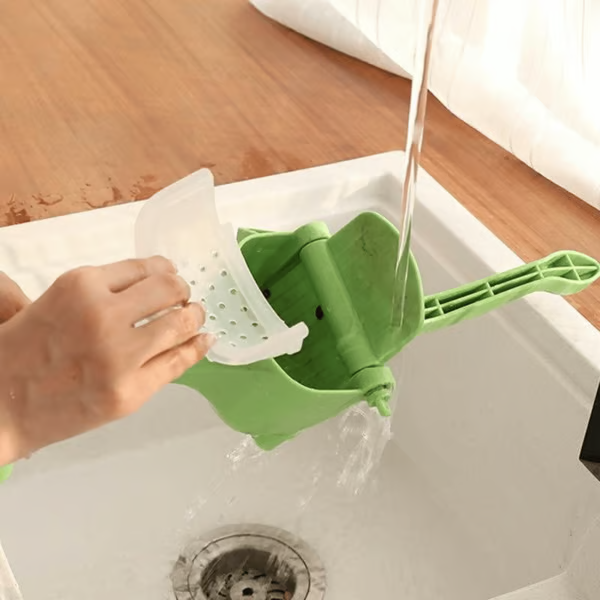 CitrusCrush – Manual Juice Squeezer