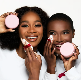 FlawniMatte – Blurring Finish Loose Powder