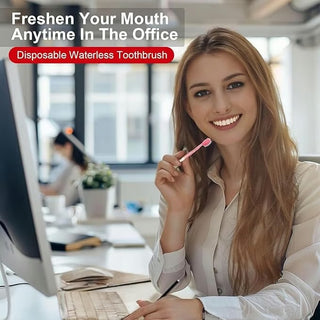 SmileKit – 5 in 1 Portable Oral Care Set