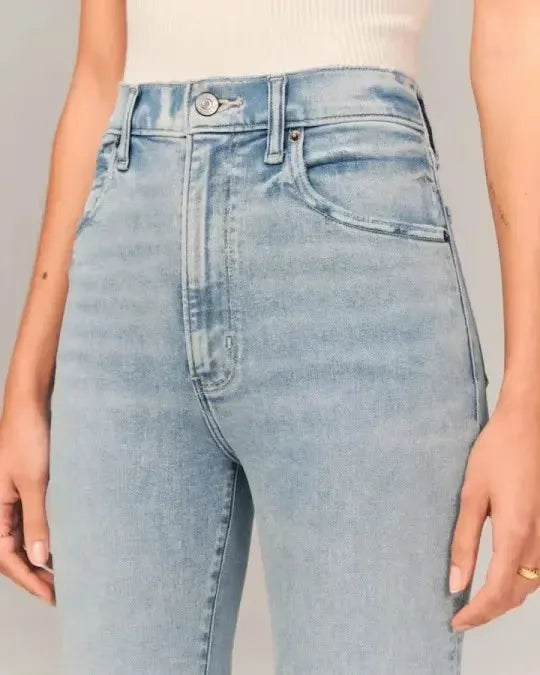SkyRise – Ultra High Stretch Flare Jeans