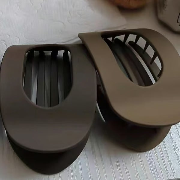 GracePin – Sleek Duckbill Hair Clip