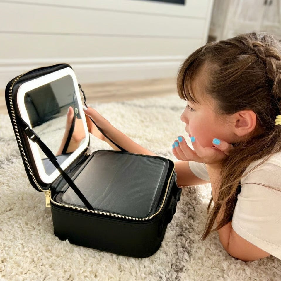 GleamKit | Rechargeable LED Mirror Makeup Bag