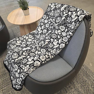 ColorWeave – DIY Coloring Blanket
