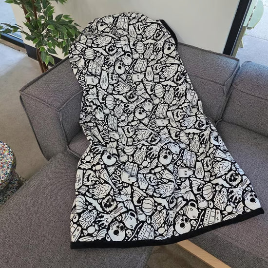 ColorWeave – DIY Coloring Blanket