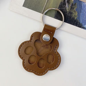 PawLuxe – Leather Pet Paw Keychain Charm