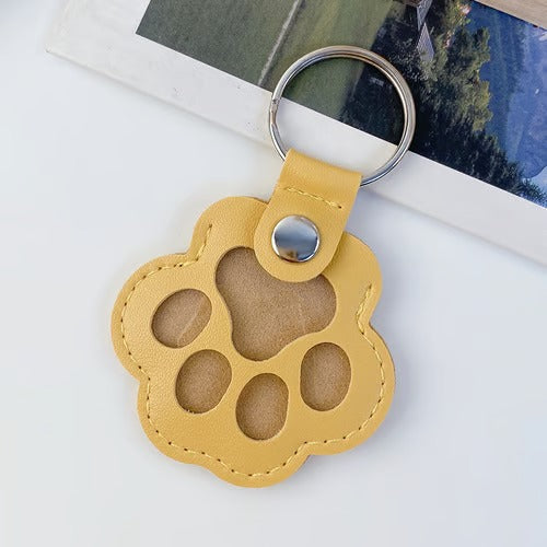 PawLuxe – Leather Pet Paw Keychain Charm