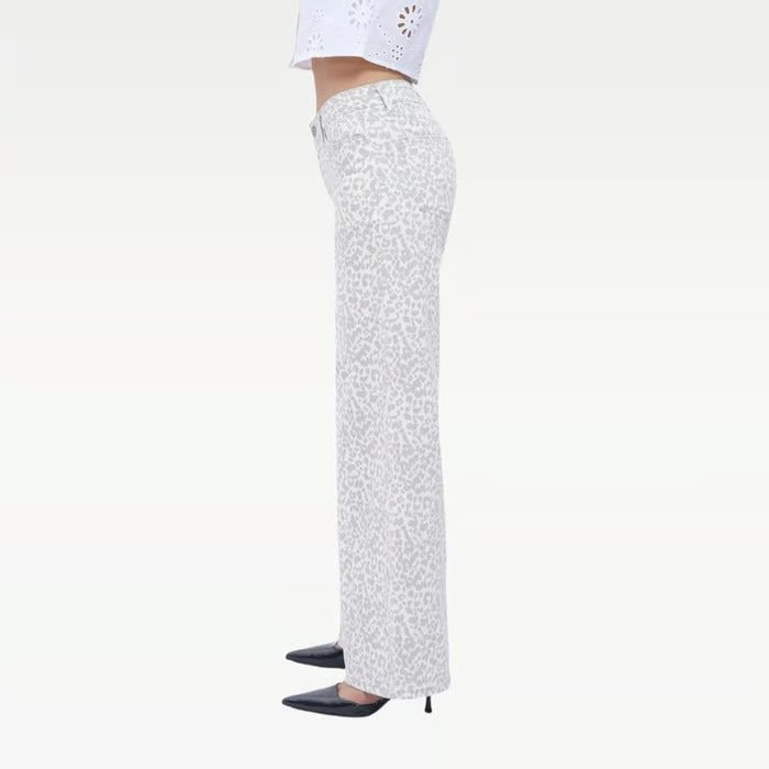 RetroLift – High Rise Vintage Straight Leg Jeans