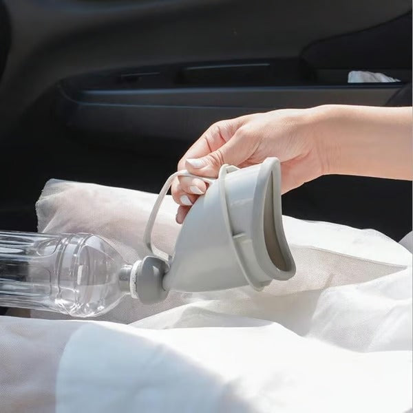 EaseFlow – Unisex Travel Urinal Funnel
