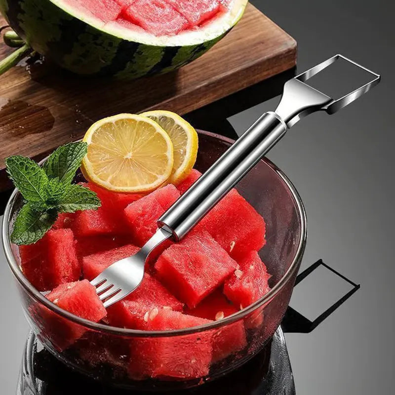 TwistNServe – Quick Fruit Cutter with Fork
