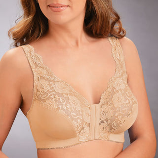 CurveEase – Front Hook Lace Support Bra