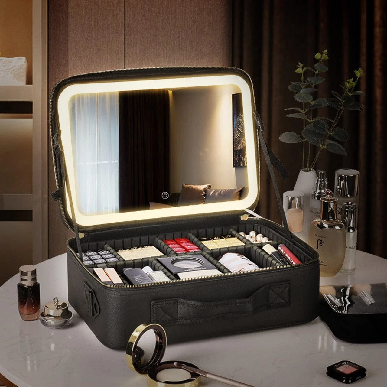 GleamKit | Rechargeable LED Mirror Makeup Bag