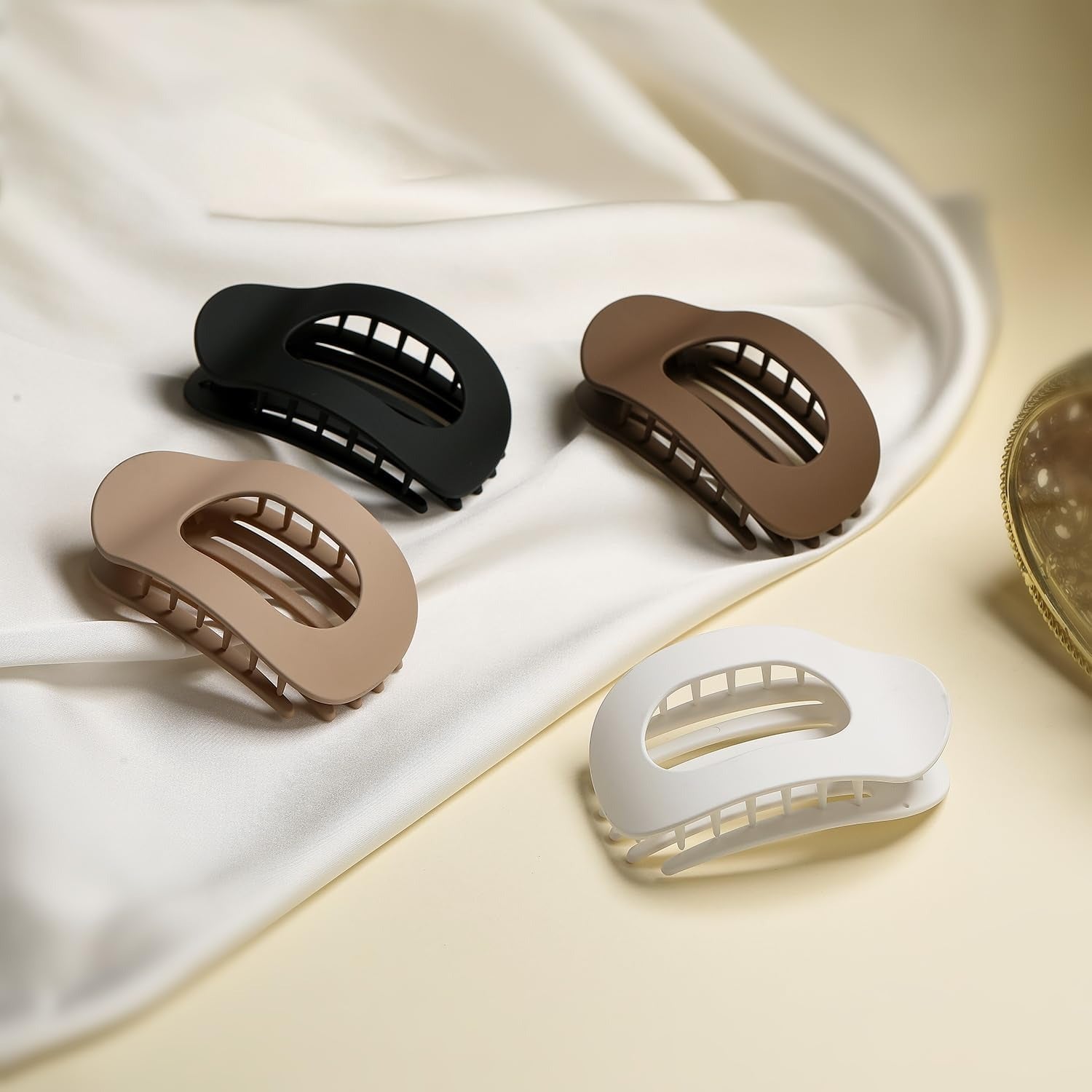 GracePin – Sleek Duckbill Hair Clip