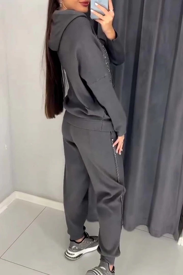 UrbanMotion – Premium Hooded Track Suit