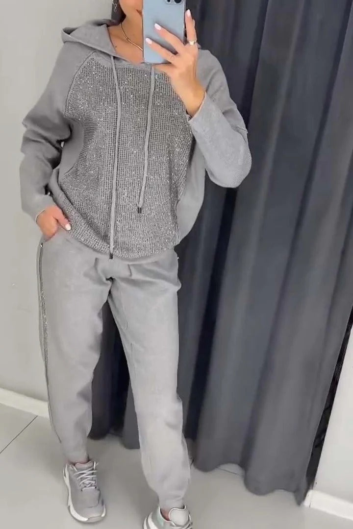 UrbanMotion – Premium Hooded Track Suit