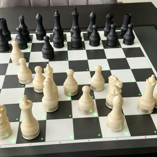 MagnaMate Chess Set – 250th Anniversary Special Edition Magnetic Chessboard & Pieces