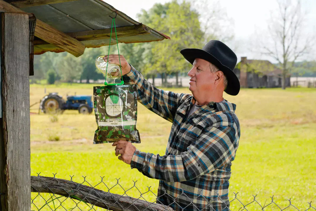 FlyHunter – Water-Activated Outdoor Fly Trap Bag