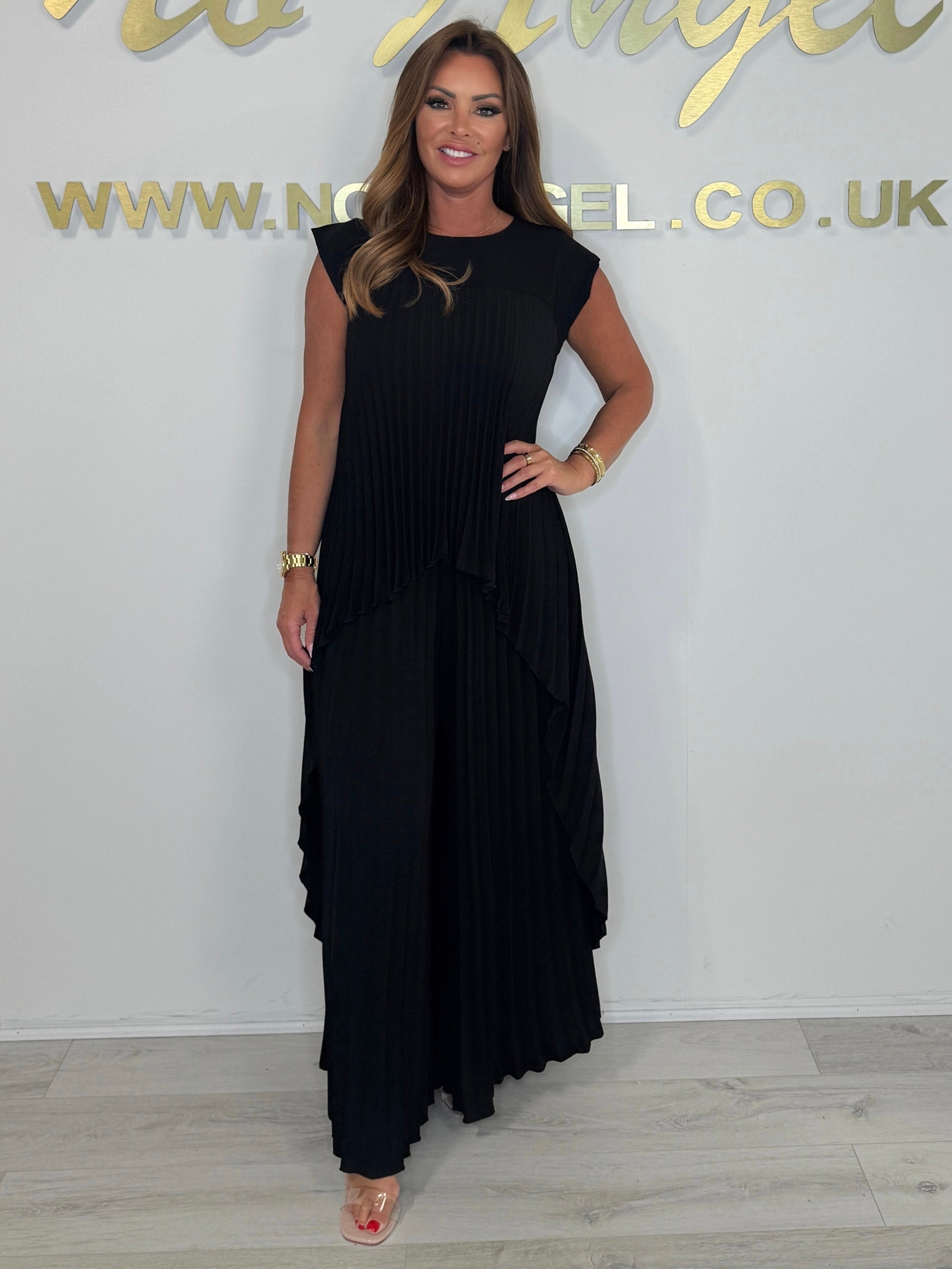 PleatFlow – High Low Two Piece Set
