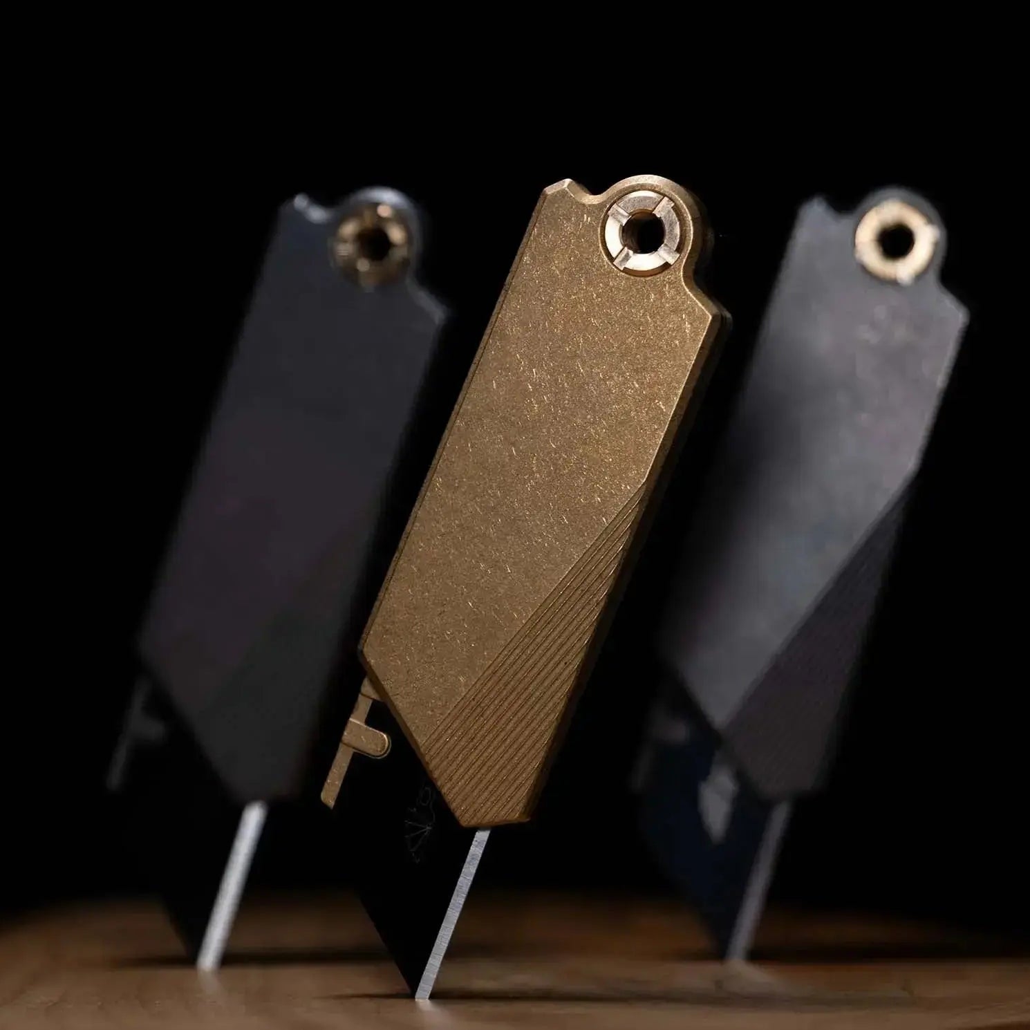 GlideCut – G9 Titanium & Brass Gravity Utility Knife