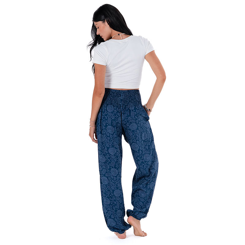 MontereyEase – Buttery-Soft Harem Pants