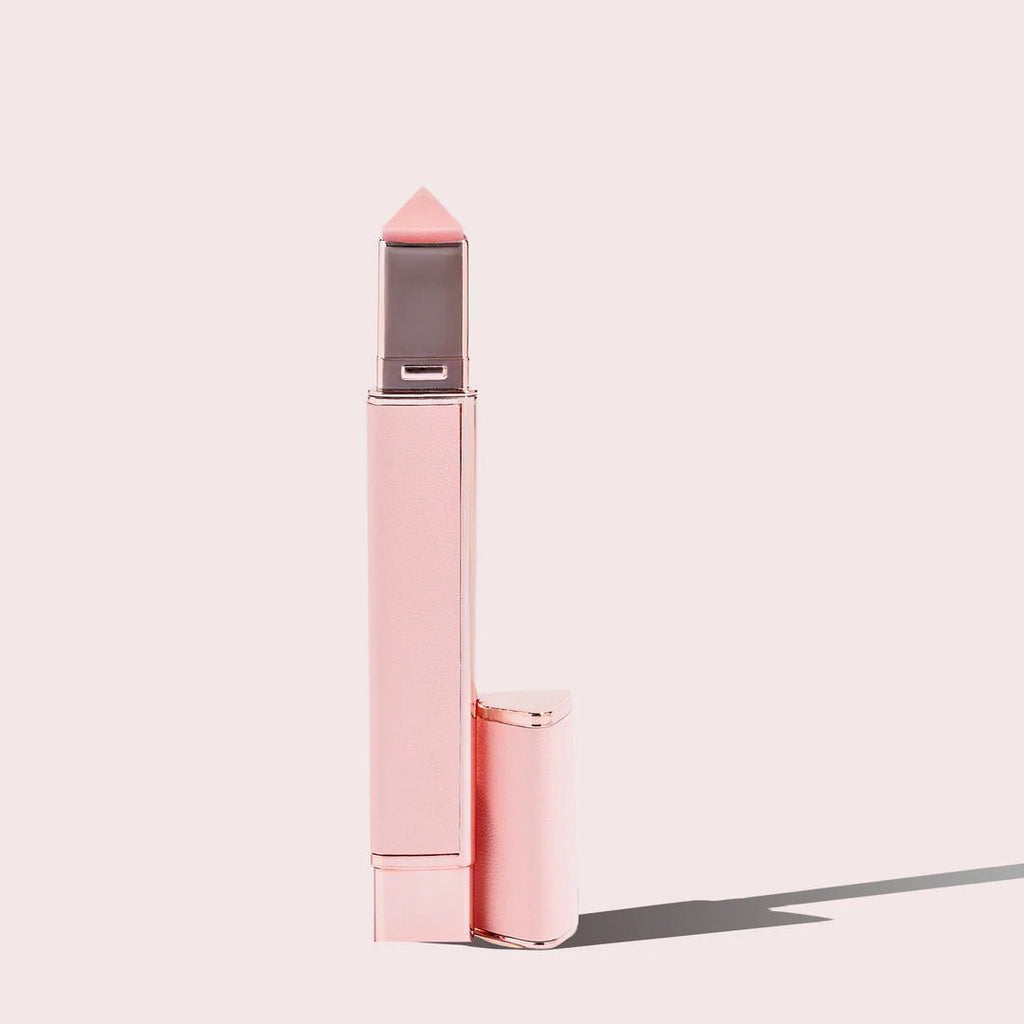 JuicyGlaze – Lip-Plumping Glossy Lip Balm Pen