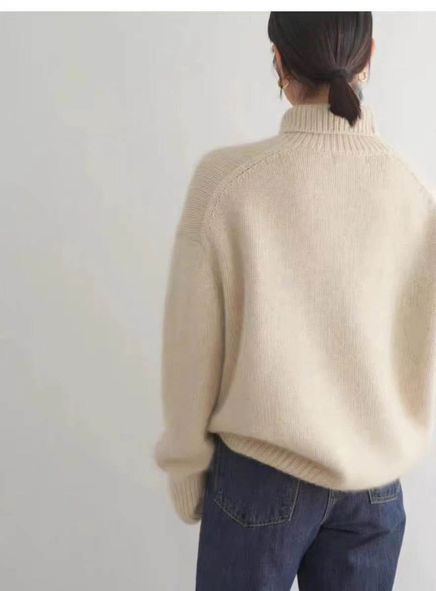 CommuteCozy – Women's Cashmere Turtleneck Sweater