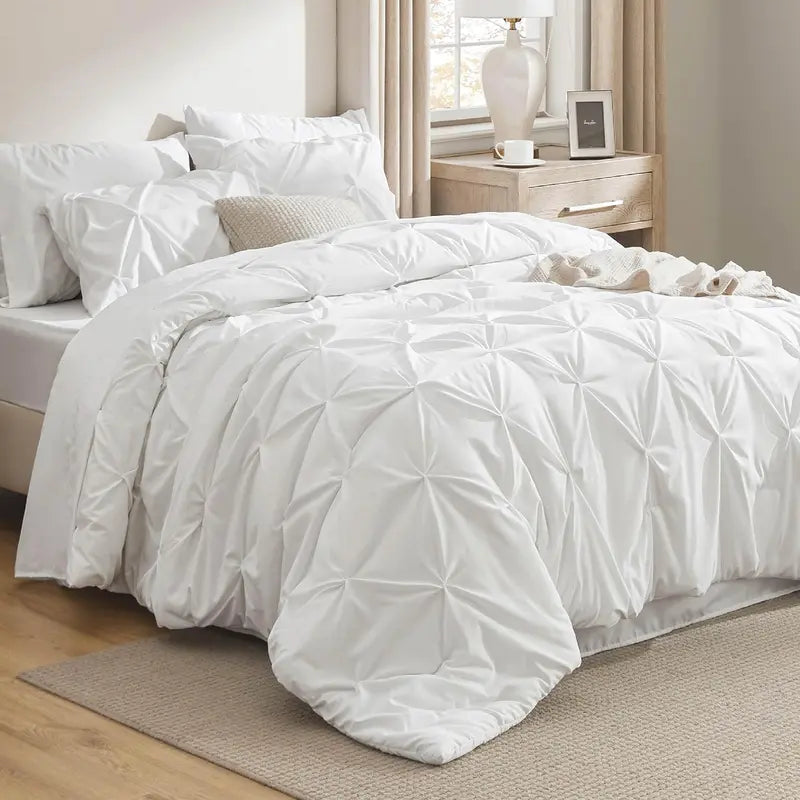☁️ CloudPleat – All-Season Pintuck Comforter Set