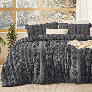 BohoCloud – Tufted Boho Comforter Set with Pillow Shams