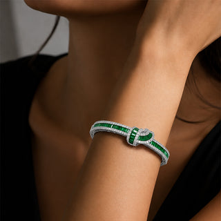 VerdeKnot – Baguette-Cut Green Sapphire Tight Knot Bracelet