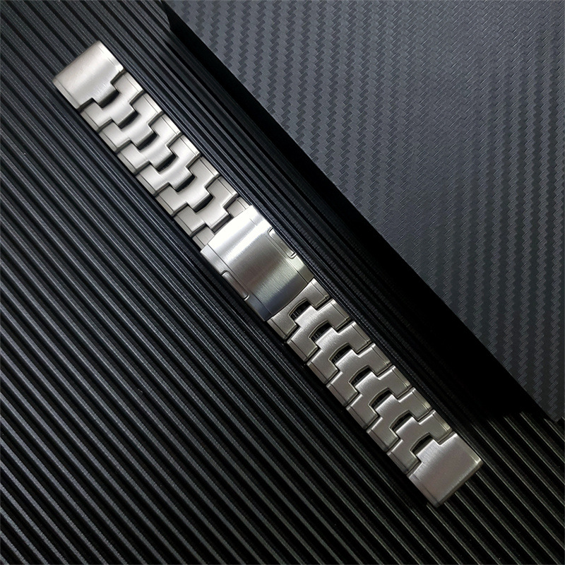 TitanLink – Luxe Titanium Link Band for Garmin QuickFit 22/26mm
