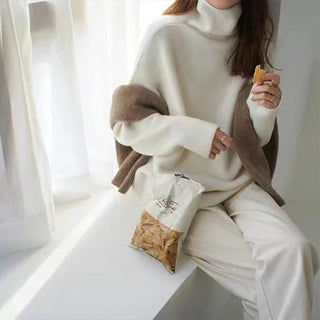CommuteCozy – Women's Cashmere Turtleneck Sweater