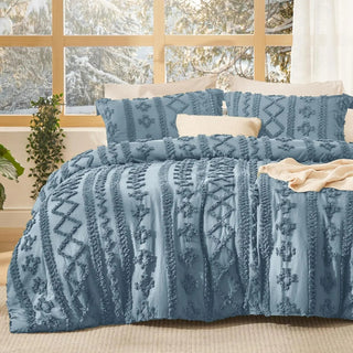 BohoCloud – Tufted Boho Comforter Set with Pillow Shams