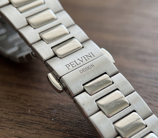 VittorioEdge – Stainless Steel Day/Date Quartz Watch