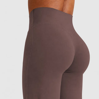 CurveSculpt – BBL Scrunch High-Waisted Wide-Leg Leggings