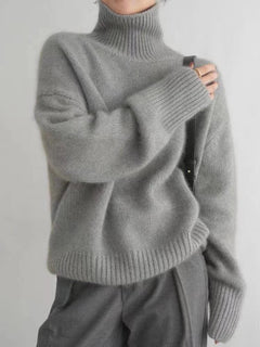 CommuteCozy – Women's Cashmere Turtleneck Sweater