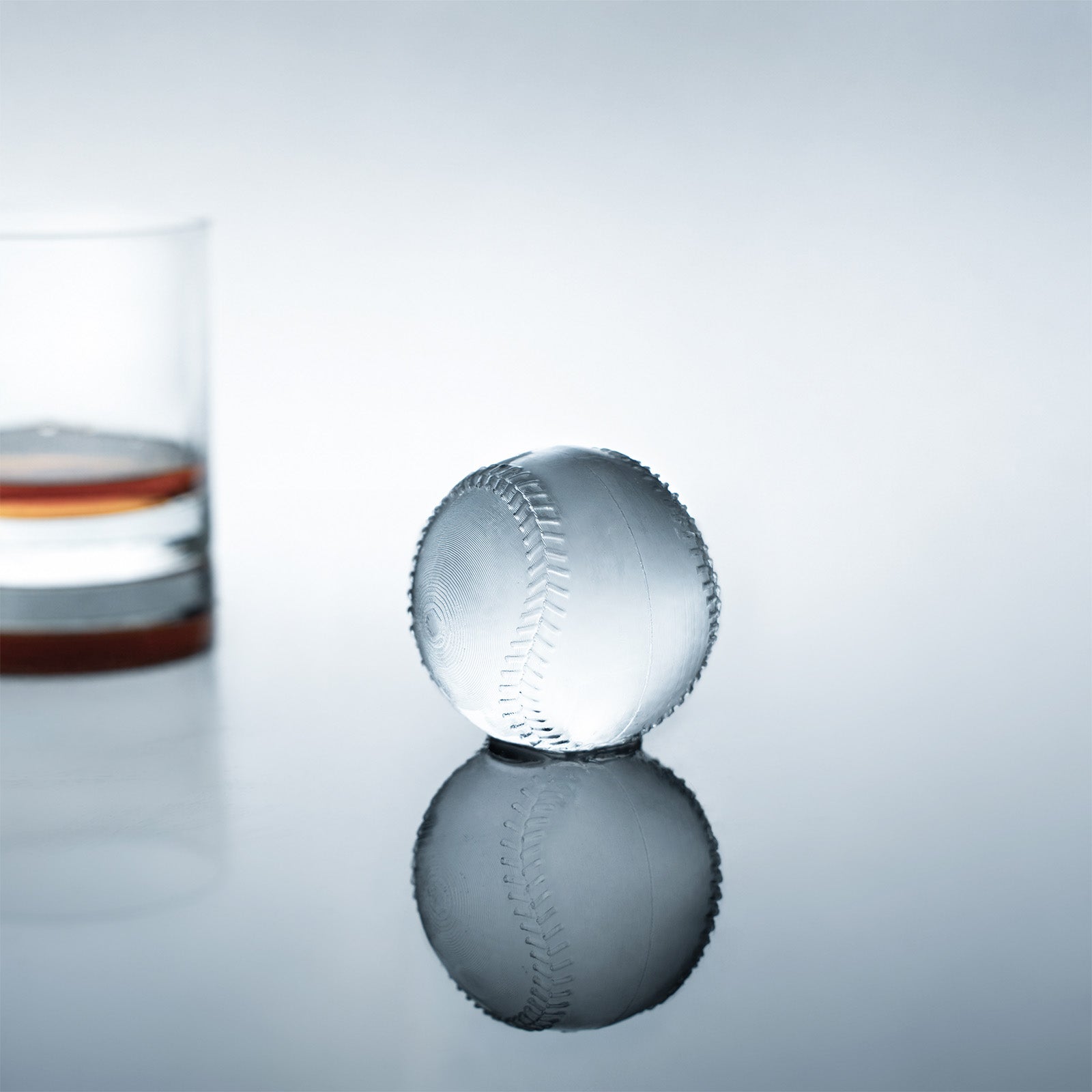 ClearCraft – Crystal-Clear Ice Mold in 14 Shapes & Gift Sets