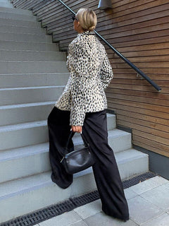 LeopardLuxe – Printed Faux Fur Jacket